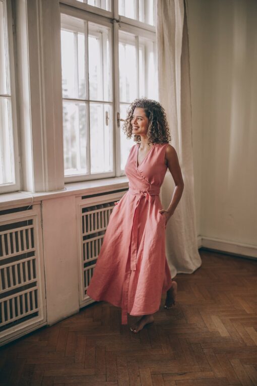 Breezy Linen Midi Dress Elevate Your Summer Wardrobe with Style and Comfort - Image 3