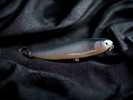 Pike's Nemesis Handcrafted "Gardon Carmin" Lure for Unmatched Precision - Image 5