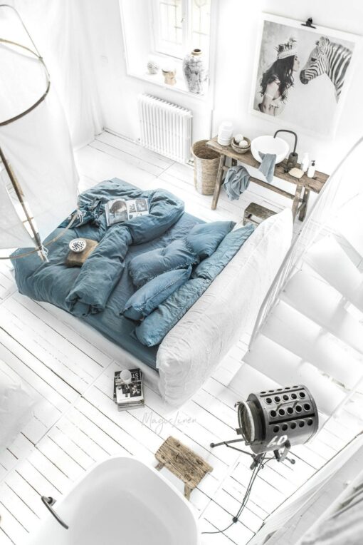Luxurious Linen Bedding Set Tranquil Gray Blue for a Serene Sleep Haven - Image 2