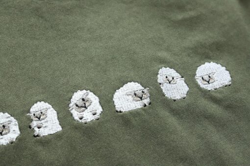 Embroidered Sheep T-shirt Personalized Unisex Oversized Tee, Perfect Gift for Animal Lovers - Image 3