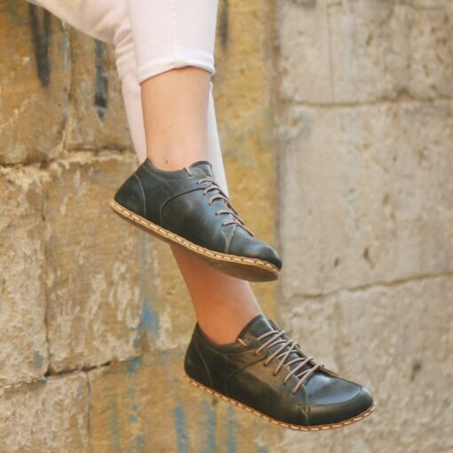 Grounding Barefoot Sneakers Toledo Green - Handmade Green Leather for Women - Image 4