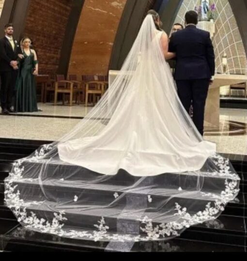 Exquisite Floral Lace Cathedral Bridal Veil Elevate Your Bridal Look with Grace and Elegance - Image 4