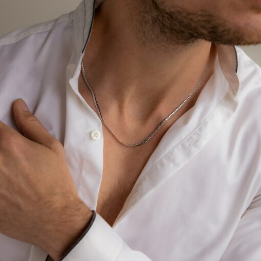 Caitlyn Minimalist Men's Bold Snake Chain Necklace Elevate Your Everyday Style - Image 5