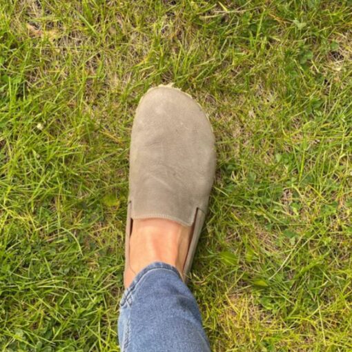 Grounding Shoes for Women Embrace the Earth's Energy with Style - Image 5