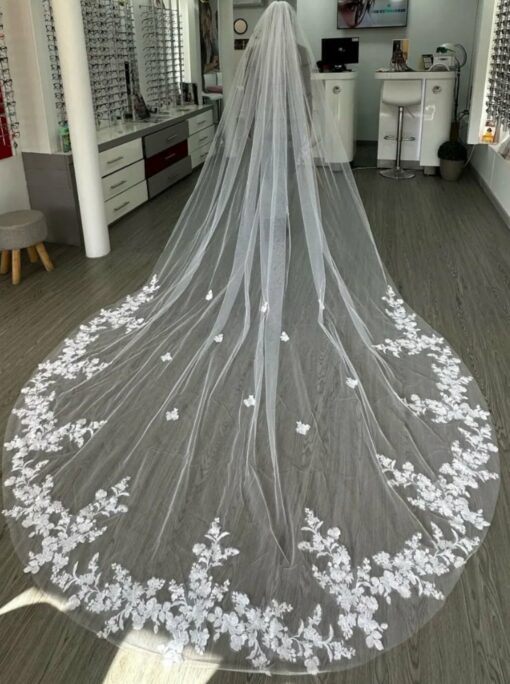 Exquisite Floral Lace Cathedral Bridal Veil Elevate Your Bridal Look with Grace and Elegance - Image 3