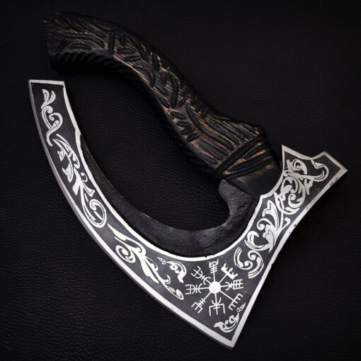 Viking Axe Pizza Cutter Conquer Your Pizza with Culinary Prowess - Image 4