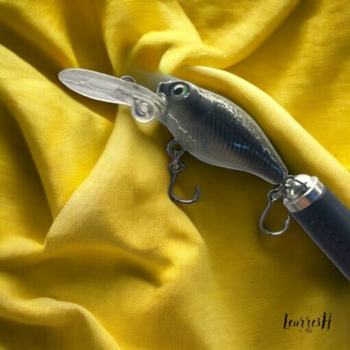 The Glittering Roach Handcrafted Hard Fishing Lure for Trout and Perch - Image 4