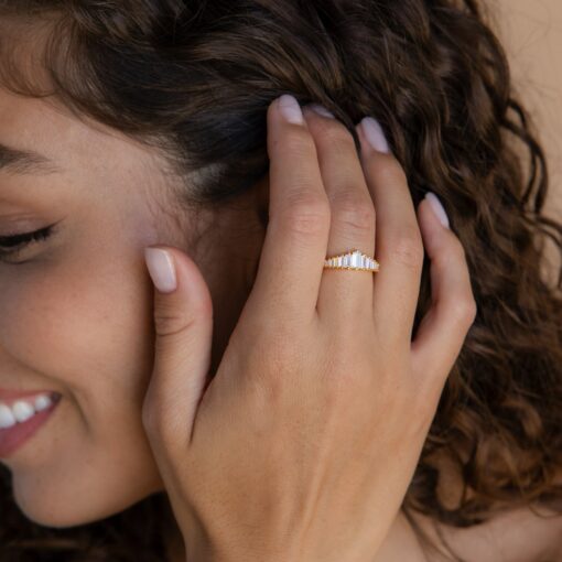 Art Deco Diamond Ring Vintage Elegance for the Modern Bride - Image 4