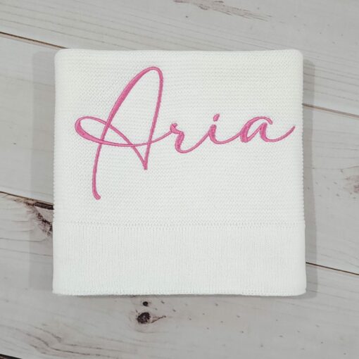 Cozy Comfort for Little Ones Off-White Knitted Baby Blanket with Embroidered Charm - Image 4