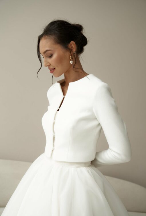 Exquisite Bridal Shrug Elevate Your Wedding Attire with Warmth and Elegance - Image 6