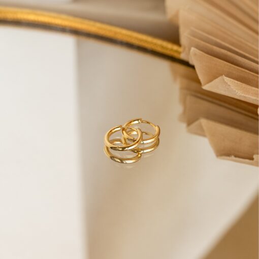 Caitlyn Minimalist Hoop Earrings Everyday Elegance for Every Occasion - Image 2