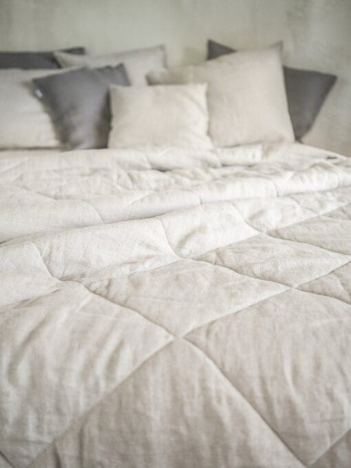 Quilted Linen Blanket with Hemp Filling Experience the Tranquility of Nature - Image 2