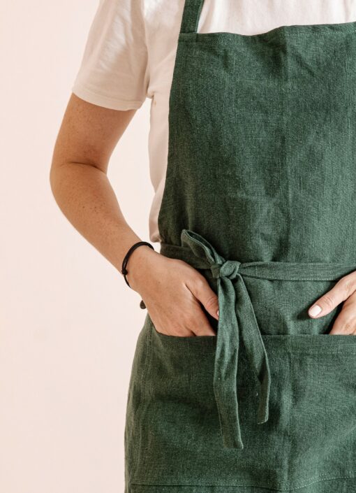 Linen Apron for Women A Versatile and Stylish Kitchen Essential - Image 4