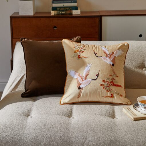 Luxurious Velvet Animal Appliqu? Throw Pillow Cover Embellish Your Abode with Retro Elegance - Image 3