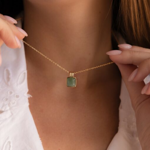 Vintage Green Jade Pendant Necklace A Timeless Treasure for Luck and Style - Image 5