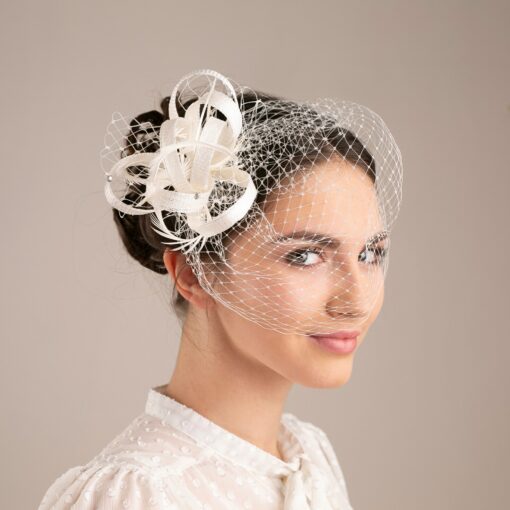 Enchanting Bridal Fascinator Adorn Your Wedding Day with Grace and Elegance - Image 3