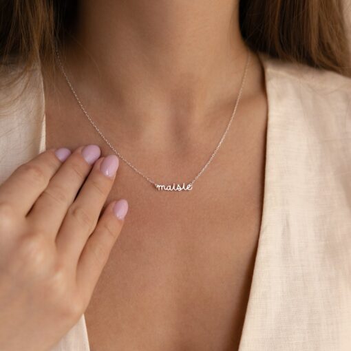 Caitlyn's Personalized Name Necklace A Delicate and Meaningful Keepsake - Image 5