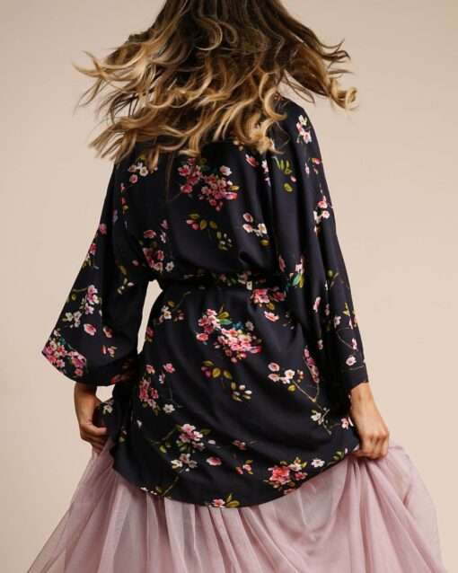 Limited-Edition Floral Kimono Coco Cherry Blossom Robe for Tranquil Moments - Image 5