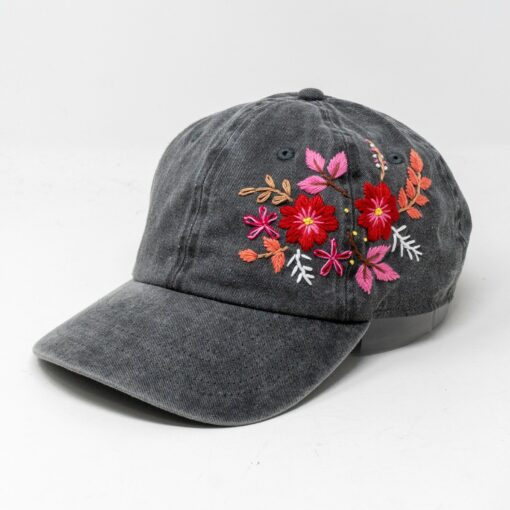 Embroidered Flower Baseball Cap Stylish and Sun-Protective Summer Essential - Image 5