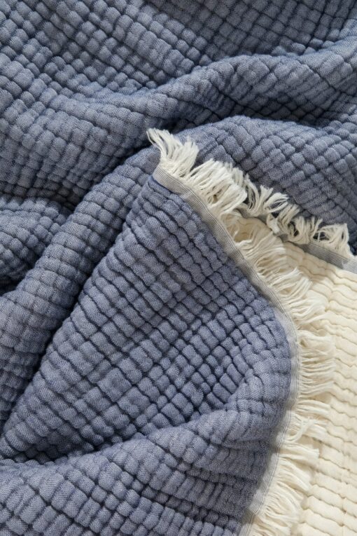 Organic Muslin Gauze Comforter 5-Layer King Size Blanket for Ultimate Comfort and Breathability - Image 2