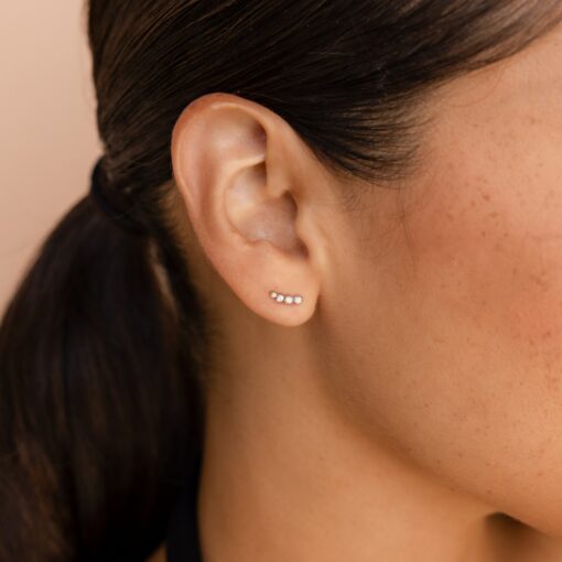 Sparkling Elegance Caitlyn Minimalist's Diamond Climber Earrings for Everyday Radiance - Image 3
