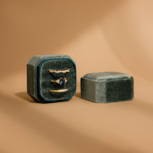 Caitlyn Minimalist's Square Velvet Jewelry Box Timeless Elegance for Your Precious Treasures - Image 6