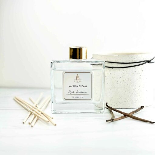 Indulge in Serenity Vanilla Reed Diffuser for a Luxurious Aromatic Escape - Image 3