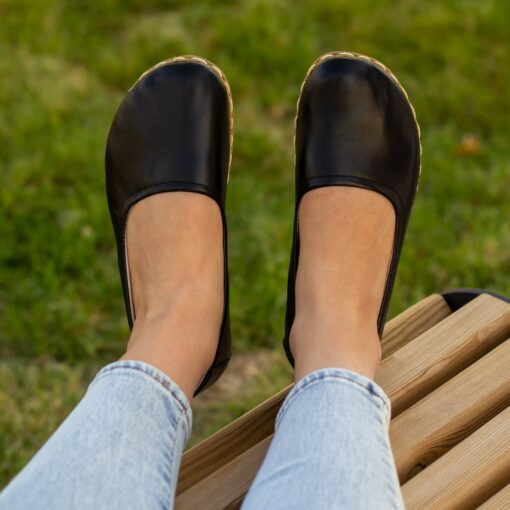 Grounding Shoes for Women Experience the Earth's Energy with Black Copper Barefoot Shoes - Image 4