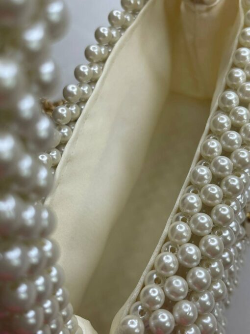 Exquisite Beaded Pearl Handbag A Timeless Classic for Brides and Special Occasions - Image 3