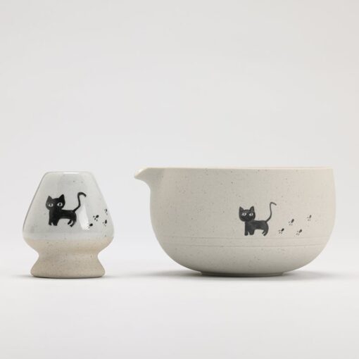 Enchanting Black Cat Matcha Bowl A Feline-tastic Tea Ceremony Experience - Image 5