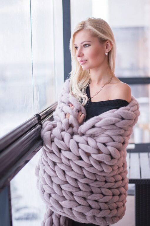 Cozy Haven Premium Organic Merino Wool Chunky Knit Blanket for Unparalleled Comfort - Image 2