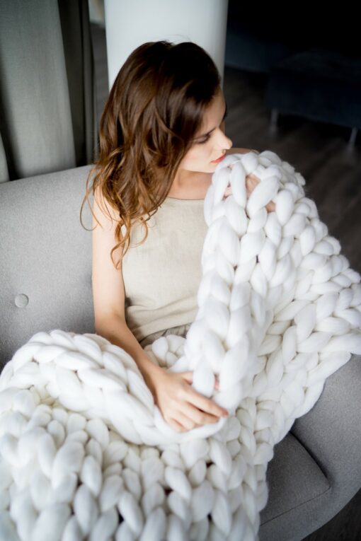 Organic Merino Wool Chunky Knit Blanket Luxurious Warmth, Anti-Allergic Comfort - Image 5