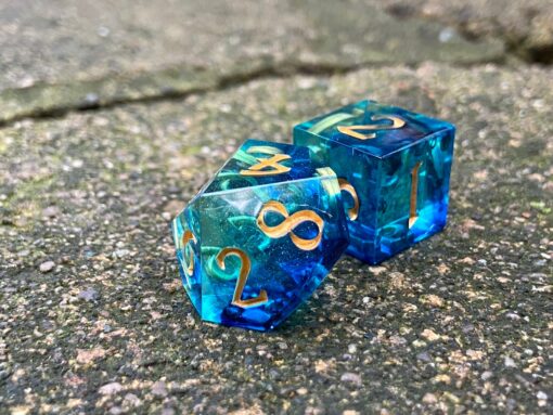 Cryomancer's Icy Grip 7-Piece Resin Dice Set for DnD - Image 3