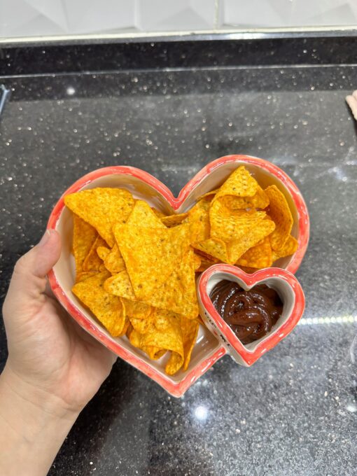 Heart-Shaped Chip and Dip Bowl The Perfect Treat for Romantic Evenings - Image 6