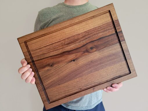 Premium Black Walnut Cutting Board with Juice Groove for Charcuterie and Culinary Delights - Image 4