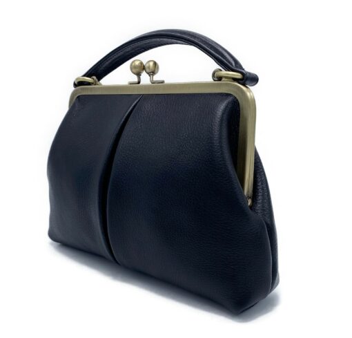 Timeless Elegance Black Leather Handbag with Kiss Lock Charm - Image 3