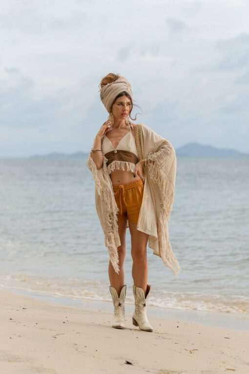 Flowing Fringe Kimono Unisex Style for Effortless Elegance - Image 2