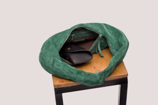 Luxurious Green Suede Hobo Bag A Timeless Accessory for the Modern Woman - Image 5