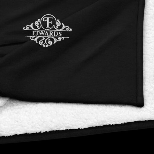 Cozy Comfort, Personalized Embroidered Monogram Sherpa Blanket for Cherished Moments - Image 5