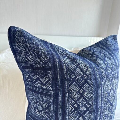 Handcrafted Indigo Hemp Pillow Cover Vintage Hmong Textile for Bohemian Flair - Image 5