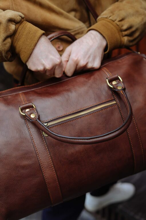 Premium Leather Travel Companion Your Ultimate Weekender and Gym Buddy - Image 5