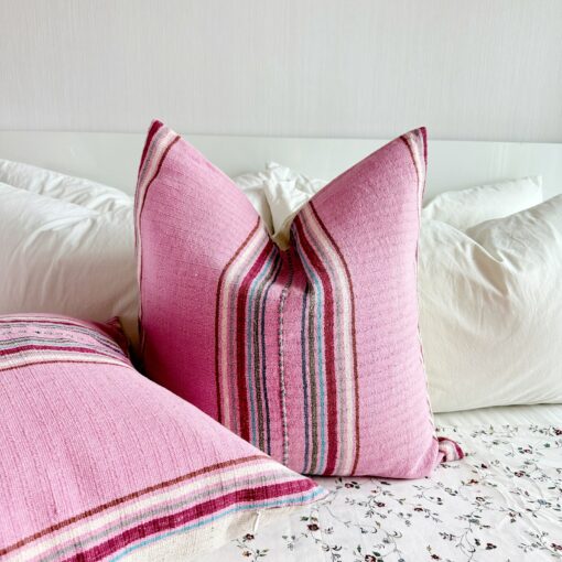 Handwoven Haven 20" Square Cotton Pillow Cover for Modern Bohemian Charm - Image 3
