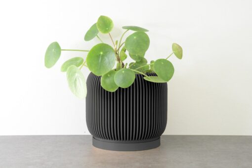 Modern Black Planter Elevate Your Home Decor with Sophisticated Style - Image 2