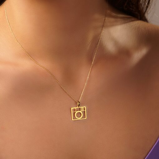 18K Gold Plated Camera Necklace Capture Memories with Style - Image 2