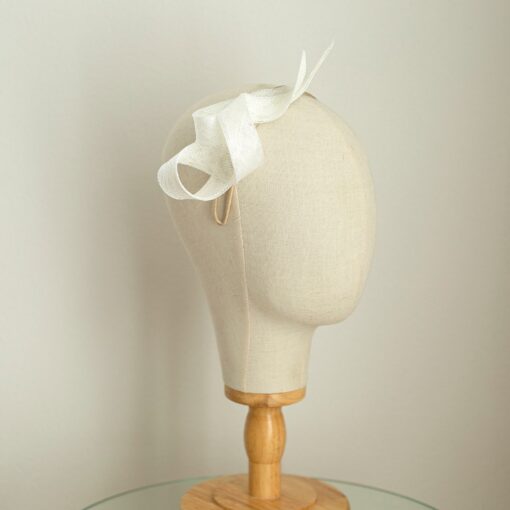 Exquisite Bridal Fascinator Adorn Your Special Day with Sculptural Elegance - Image 2