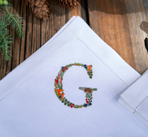 Embroidered Linen Napkins Personalized with Boletus and Chanterelles Motifs - Image 6