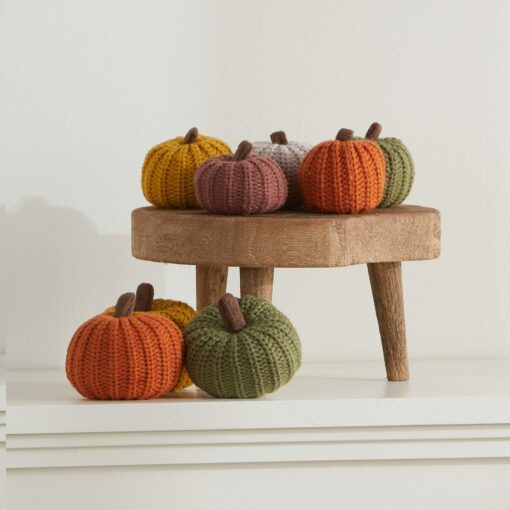 Cozy Autumn Vibes Set of 5 Knit Pumpkins for Hygge Decor and Fall Festivities - Image 4