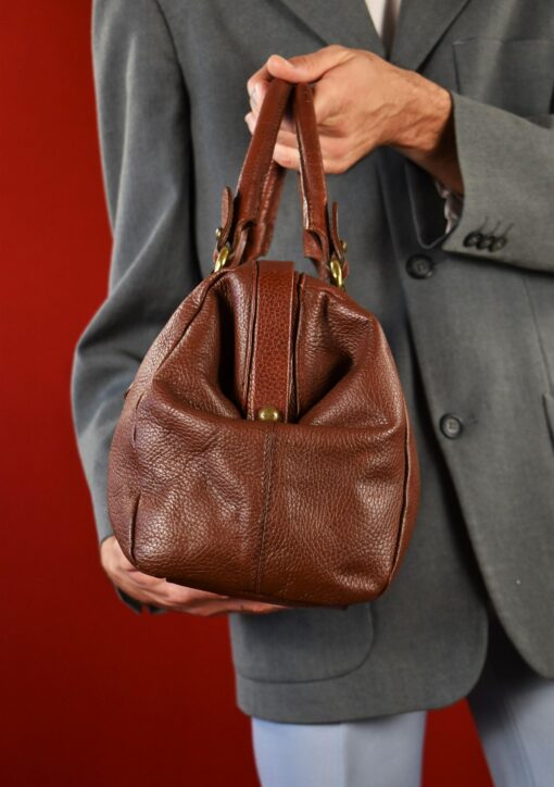 Vintage Italian Leather Doctor Bag Timeless Elegance from Tuscany - Image 5