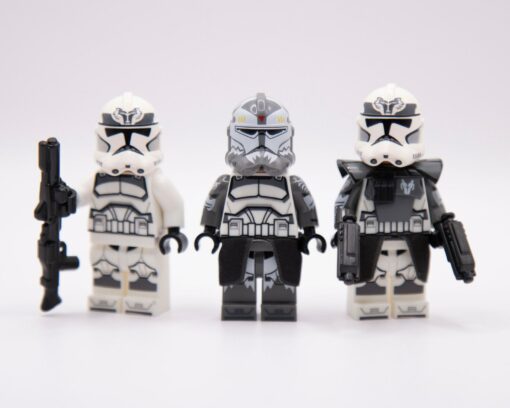 Star Wars The Clone Wars - Commander Wolffe Custom Figure (2020 Style) - 104th Plo's Bros Wolfpack - Republic Customs - Image 4