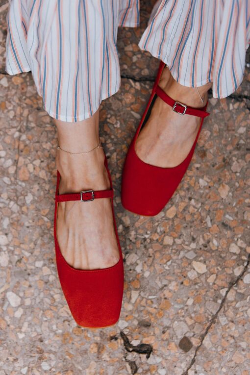 Captivating Red Suede Ballet Flats Elevate Your Summer Style with Handmade Comfort - Image 3